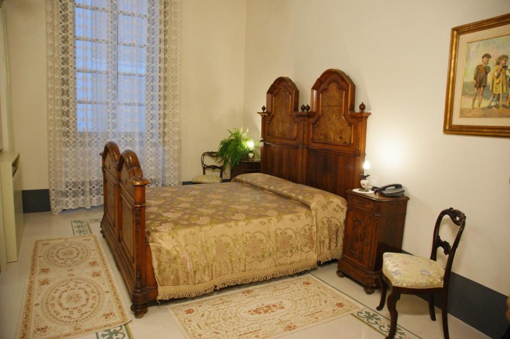 Residenza D'Epoca Regina D'Arborea Oristano Habitación foto